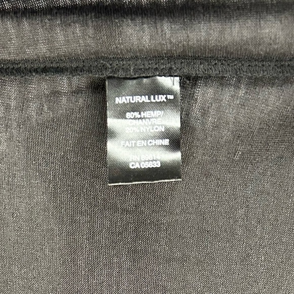 Women’s Stella Carakasi Black Hemp Nylon Short Sleeve Blouse Top Designer Large - Picture 4 of 4